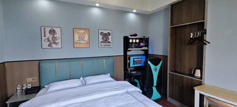 萤火电竞酒店(儋州美食街汽车站店)图片