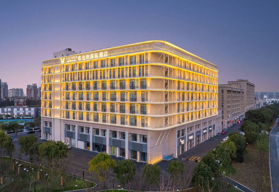 维也纳国际酒店（上海滴水湖海洋公园店）外景图