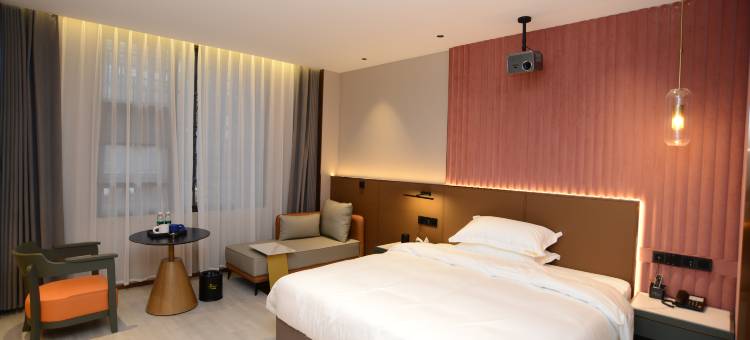 半夏拾光酒店(龙津风雨桥店)图片