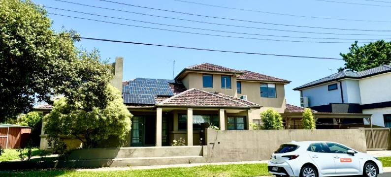 Four Season Home图片