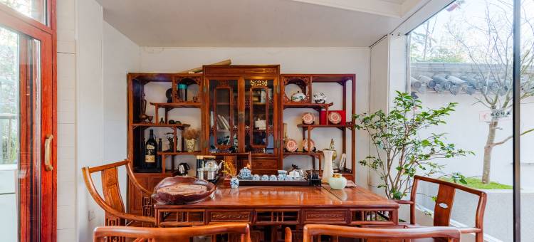 花筑·昆明隐闲居民宿(滇池风景区店)图片