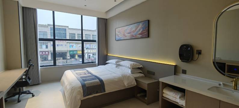 HELLO HOTEL(石门县北站)图片