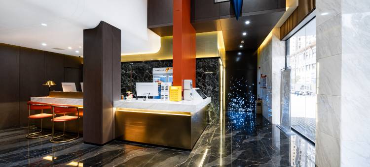 途麦云端酒店(賨人里地旺广场店)图片