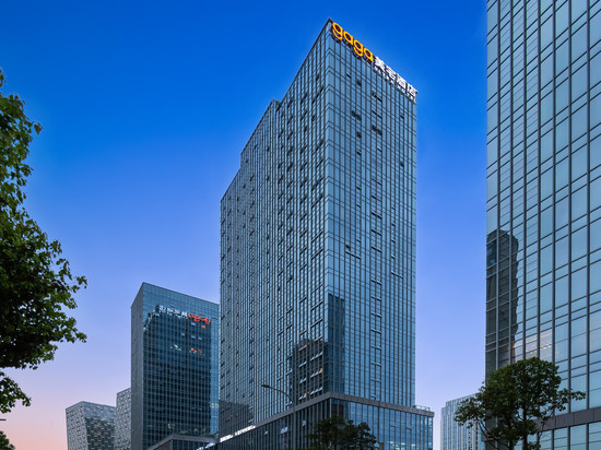 gaga美宅酒店(重庆江北国际机场鹿山地铁站店)