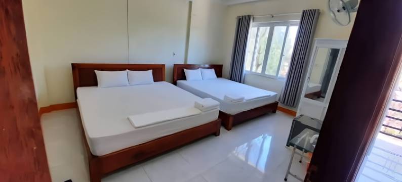 View Nhat le Beach Hotel图片