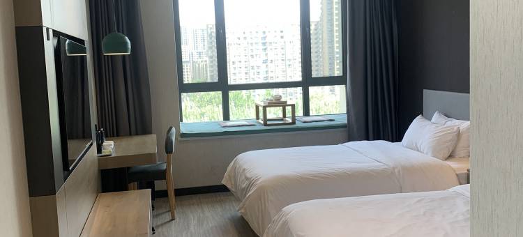 华墅·希曼酒店(德州职业技术学院体育公园店)图片