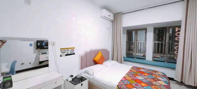 悦享居酒店(东盟盛天地万象城店)图片