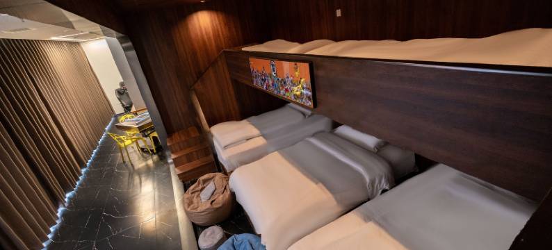 π电竞酒店(天津南开大悦城店)图片