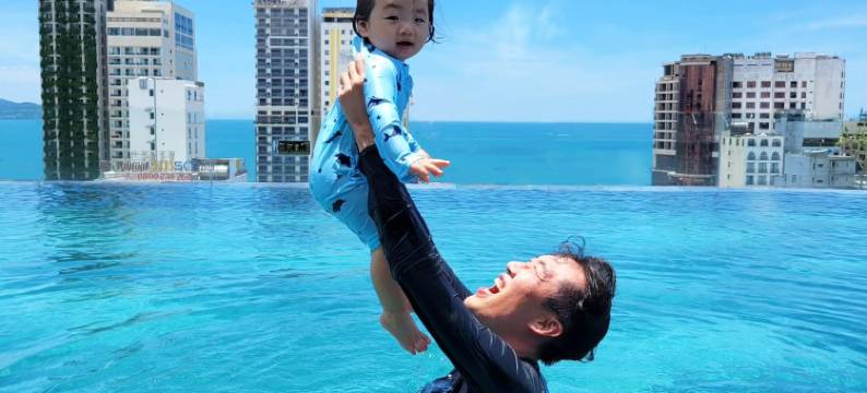 岘港金莲大酒店 - 每天下午茶(Golden Lotus Grand Da Nang - Panoramic Rooftop Bar & Daily Afternoon Tea)图片