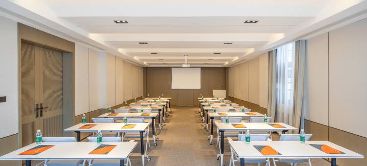 扬州瘦西湖文昌中路亚朵酒店图片