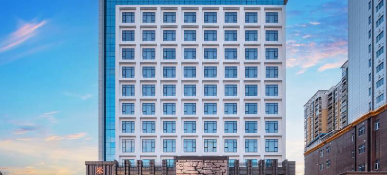 米德尔酒店(咸宁北站银泉大道店)图片