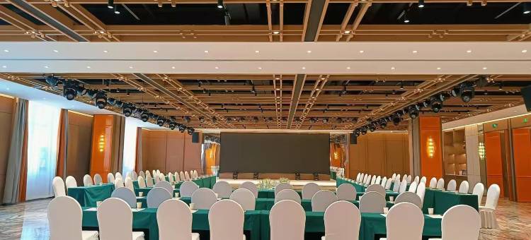 通渭尚林温泉酒店图片