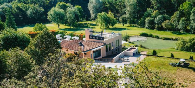 Forcalquier的Domaine Ribiera, 5星级酒店，SPA和高尔夫球场(Domaine Ribiera, Hotel 5 Etoiles, Spa & Golf - Forcalquier)图片