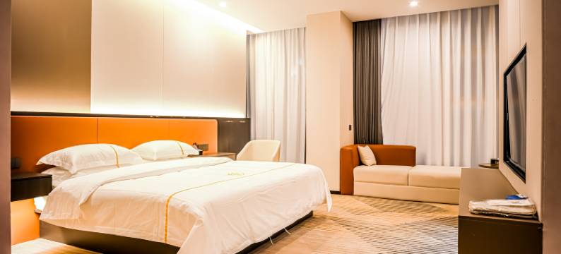 迭部生源酒店图片