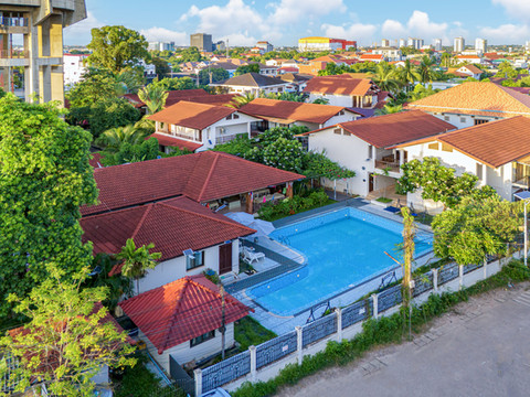 常青花园酒店(凯旋门大使馆中心店)