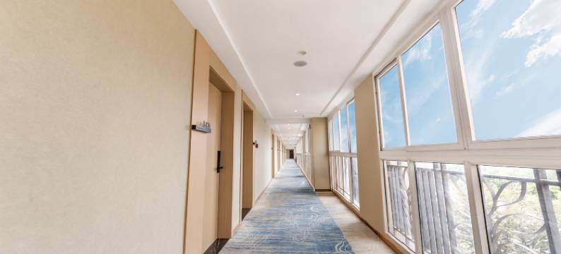 锦朵酒店(重庆九龙坡金建路地铁站店)图片