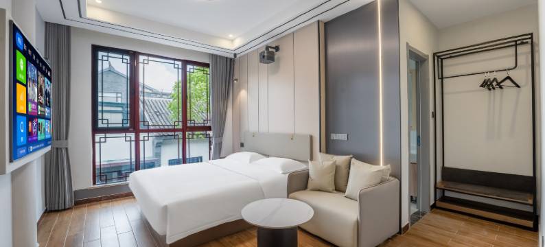 叶子设计师民宿(河下古镇店)图片