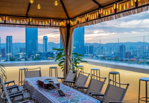 Kunming Jinhua International Hotel (Railway Station) Hotel Overview