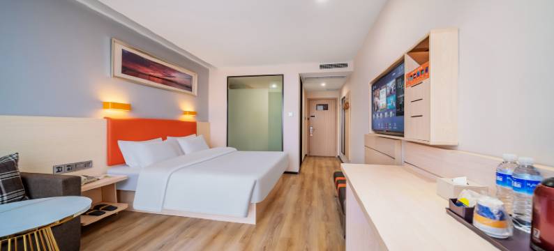 7天优品酒店(重庆两江新区鱼复工业园鱼嘴店)图片