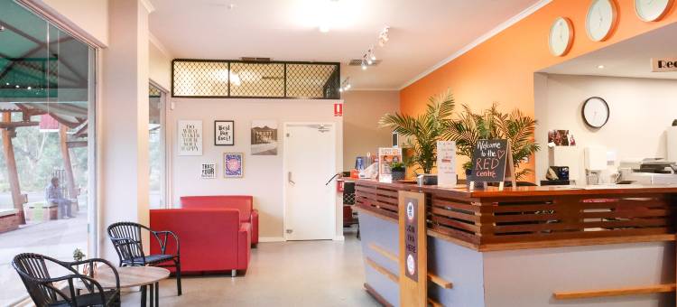 红岩青年旅舍(Red Rock Hostel)图片