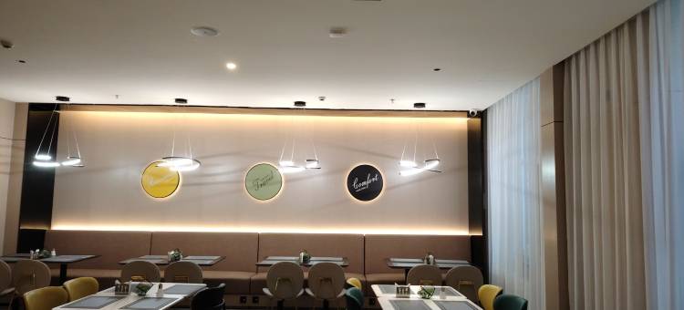 铂曼酒店(济南省立医院中心院区店)图片