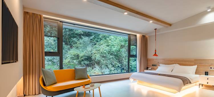 洛阳栾川洛珠天吉民宿(老君山中灵索道店)图片