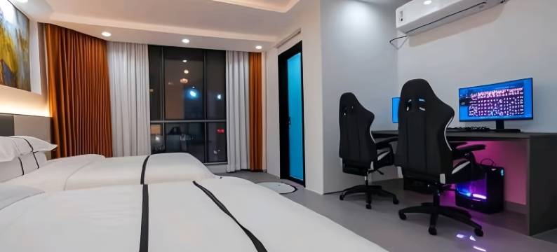 镇雄鸿禧电竞酒店(镇雄朝阳学校店)图片