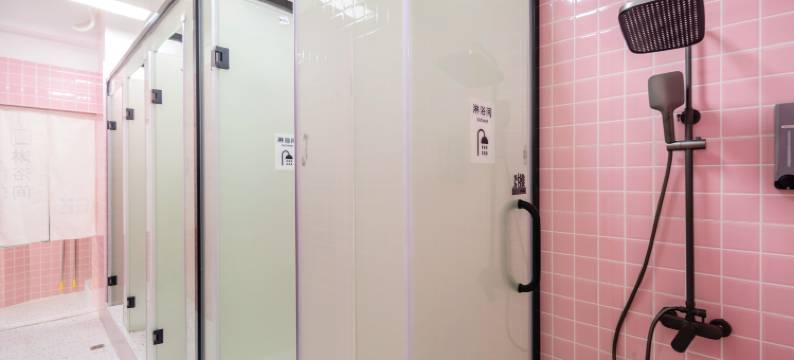 沐桉小舍女生青旅(江南西昌岗地铁站店)图片