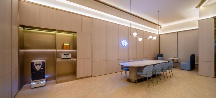 欣颐酒店(衢州水亭门国金中心店)图片