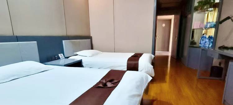 枫树林现代酒店(高唐一中店)图片