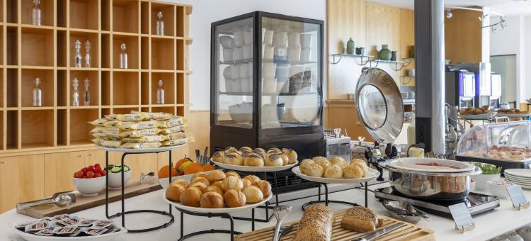 库尼欧克里斯特尔 B&B 酒店(B&B Hotel Cuneo Cristal)图片