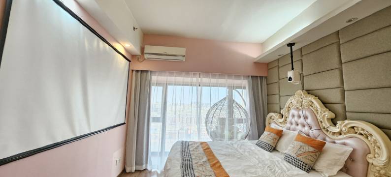 玫瑰阁主题公寓(沈阳中街故宫店)图片