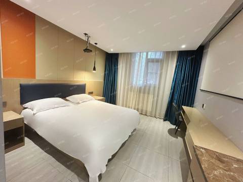 如家华驿精选酒店(北京国贸金台路地铁站店)