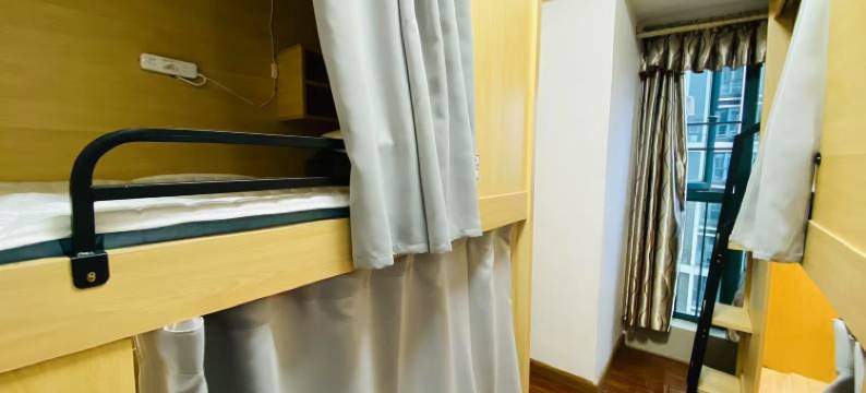 云边枕·女生青年民宿图片