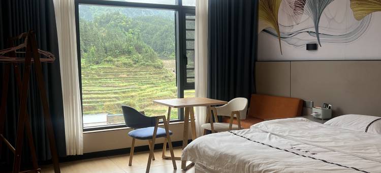 融水宏泰宾馆(滚贝侗族乡店)图片