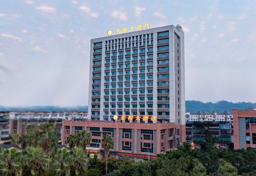 柳城乐程大酒店外景图