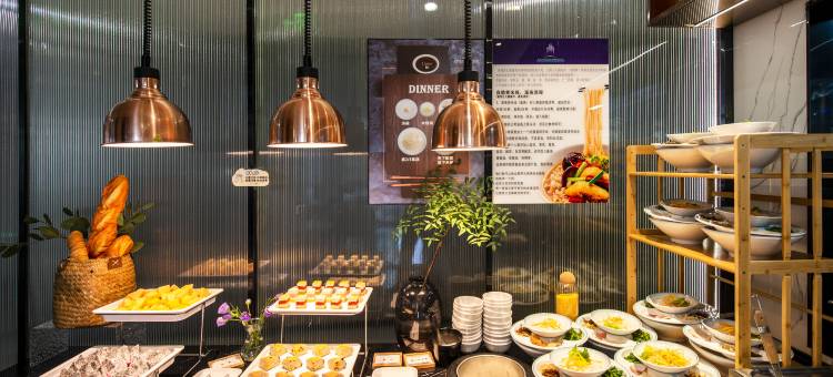 夕月亮酒店(昆明南亚风情第一城店)图片