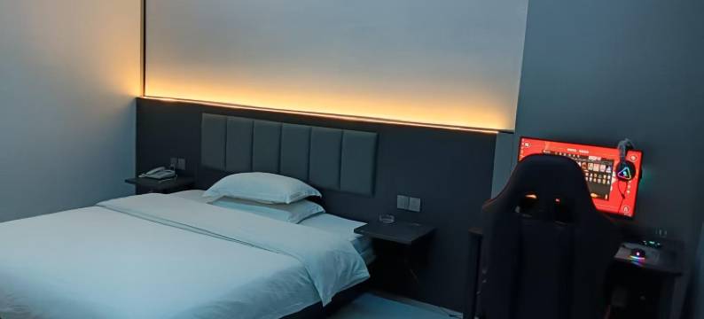 迪迦电竞酒店(玉林生资花园店)图片