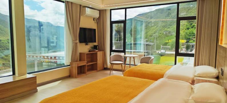 山语·星畔|石头小筑Villa·观景民宿(四姑娘山风景区店)图片