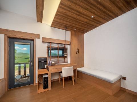 额尔古纳恩和俄罗斯族民族乡万庭望远山酒店图片