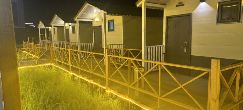 巴音布鲁克栖岭雅居图片