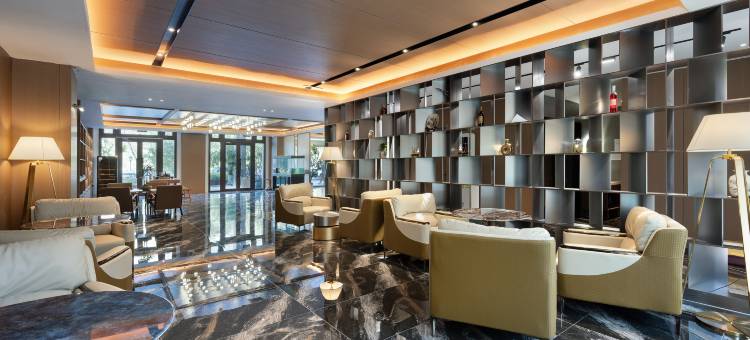 丽呈花盛酒店(乌鲁木齐水磨沟风景区温泉东路店)图片