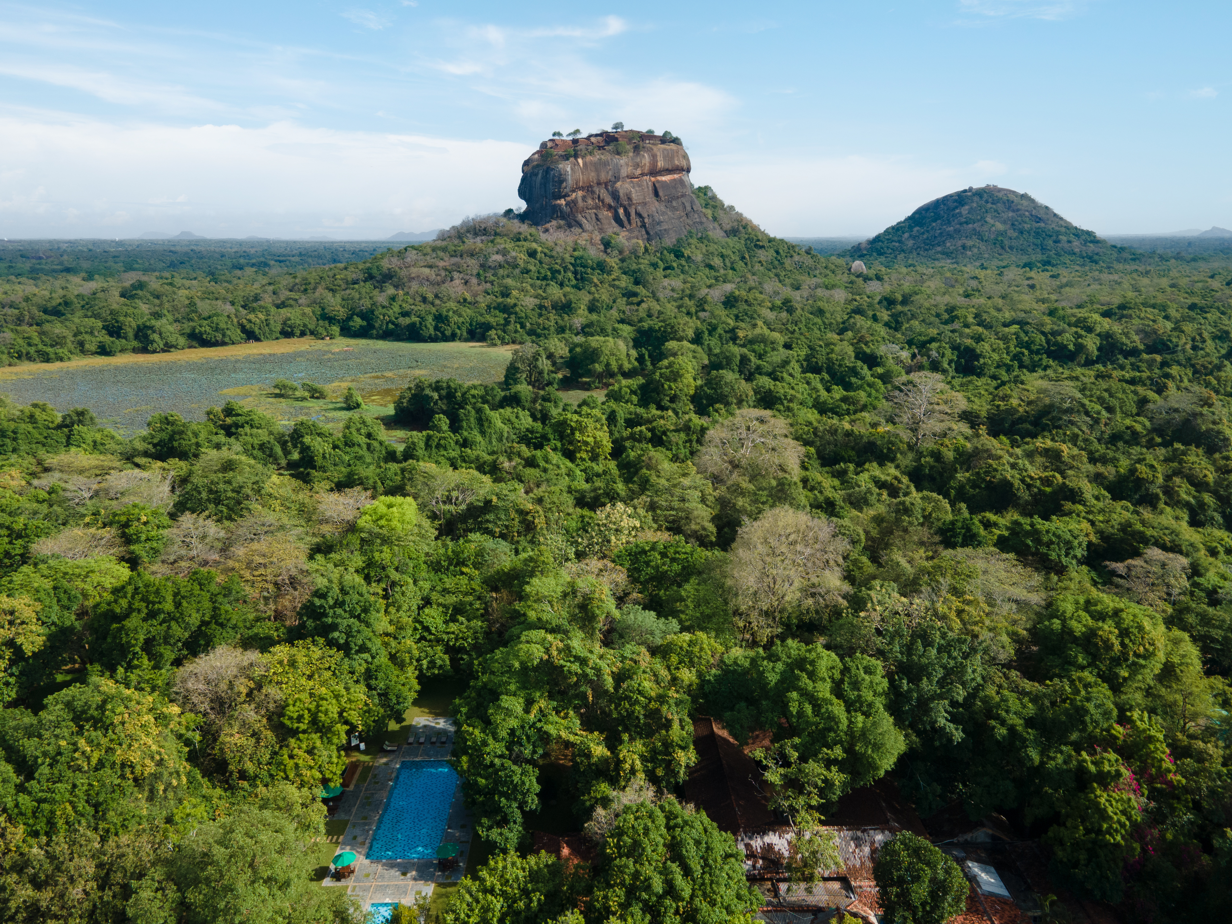 Hotel Sigiriya Over view