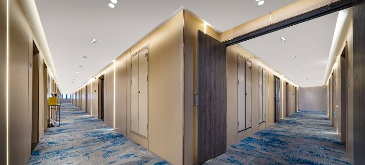 澜栖智慧酒店(乐山世豪广场高铁站店)图片