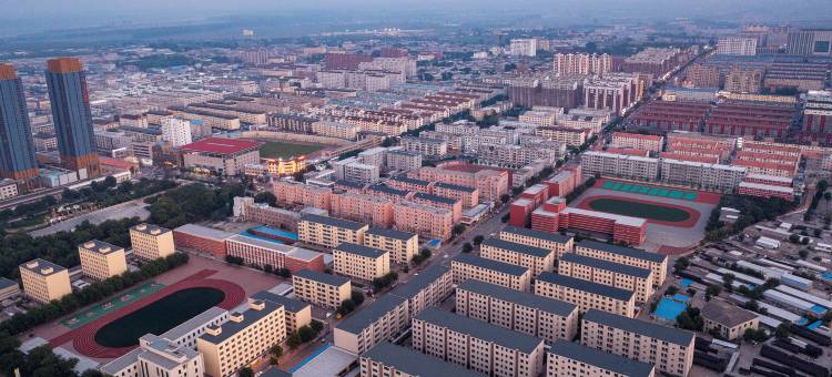 白玉兰酒店(锦州凌海九华山公园店)图片