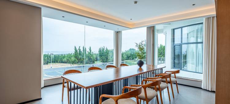 荣成成山头西霞口动物园丽呈睿轩酒店图片