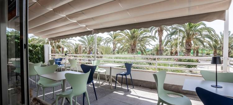 阿利坎特康铂酒店(Travelodge Alicante Puerto)图片