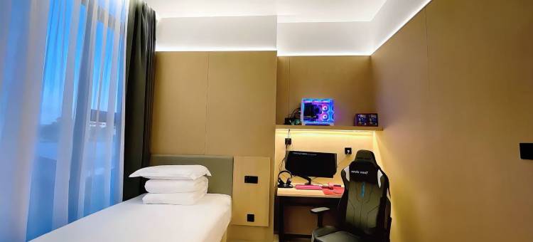 TNT电竞酒店(广西民族大学财经学院店)图片