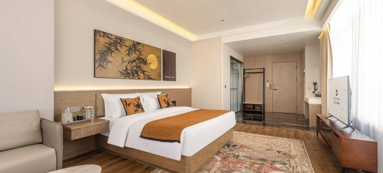 赛里木湖丽呈别院湘疆假日酒店图片