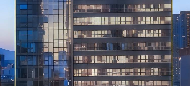 潮漫酒店(河源坚基大学城万达广场店)图片